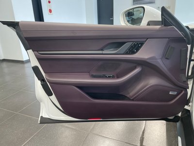 2021 Porsche TAYCAN 缩略图 37