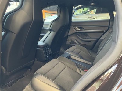 صورة مصغرة 21 لـ 2021 Porsche TAYCAN