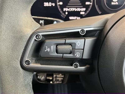 صورة مصغرة 34 لـ 2021 Porsche TAYCAN