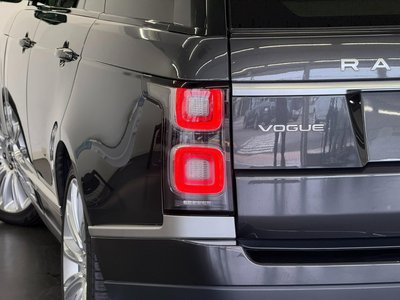 2022 LAND Rover RANGE ROVER photo 9