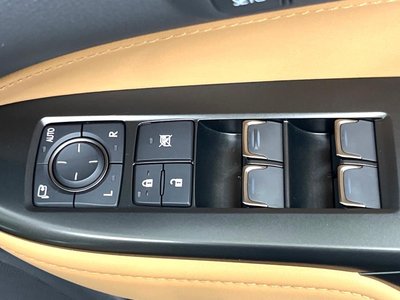 صورة مصغرة 66 لـ 2025 Lexus NX