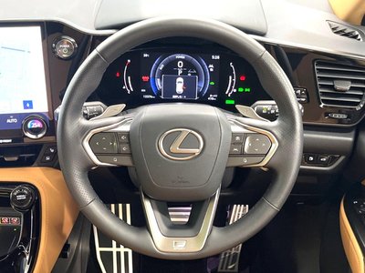 صورة مصغرة 11 لـ 2025 Lexus NX