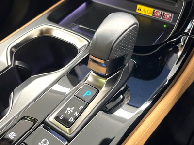 صورة مصغرة 39 لـ 2025 Lexus NX