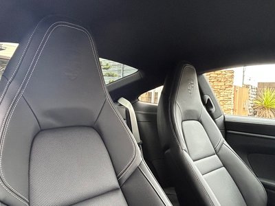 PORSCHE 911 CARRERA - 6