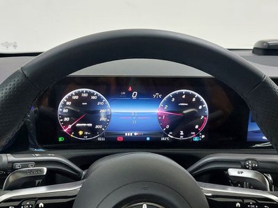 MERCEDES-BENZ A-CLASS - 8