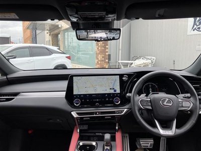 صورة مصغرة 49 لـ 2025 Lexus RX