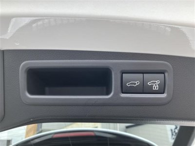 صورة مصغرة 15 لـ 2025 Lexus RX