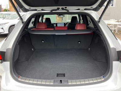 صورة مصغرة 12 لـ 2025 Lexus RX
