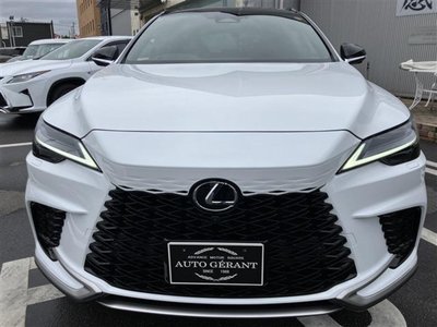 صورة 3 لـ 2025 Lexus RX