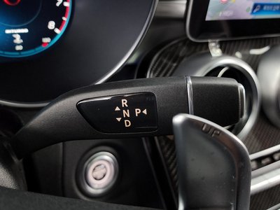 MERCEDES-BENZ GLC - 9