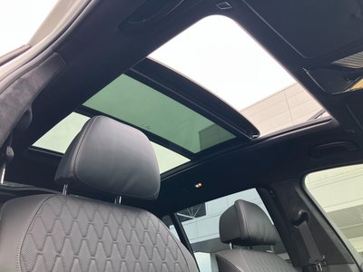 BMW X7 - 7