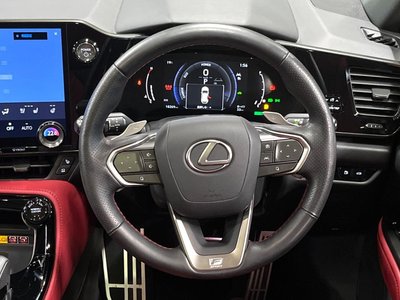 صورة 8 لـ 2022 Lexus NX