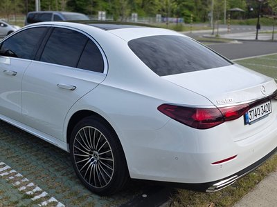 MERCEDES-BENZ E-CLASS - 7