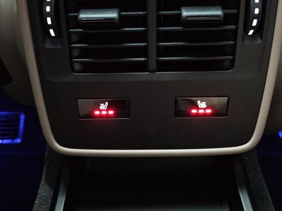 صورة مصغرة 19 لـ 2023 Porsche TAYCAN