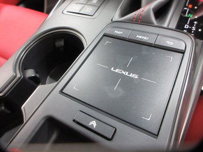 2023 Lexus IS — миниатюра 29