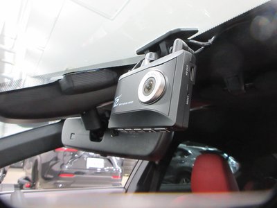 2023 Lexus IS — миниатюра 16