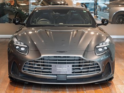 ASTON MARTIN DB12 - 7