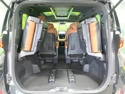 2026 Toyota VELLFIRE 缩略图 13