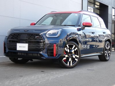 MINI MINI COUNTRYMAN - 1