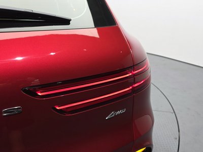 صورة 10 لـ 2022 Genesis GV70