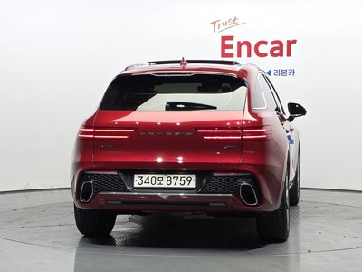 صورة 3 لـ 2022 Genesis GV70