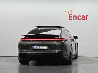 صورة 3 لـ 2025 Porsche PANAMERA
