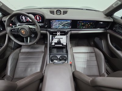 صورة 5 لـ 2025 Porsche PANAMERA