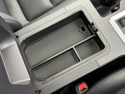 صورة مصغرة 60 لـ 2024 Toyota LAND CRUISER 250