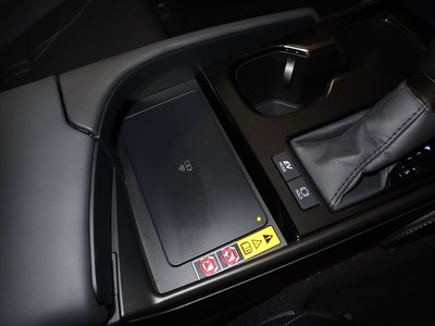 2023 Lexus ES thumbnail 15