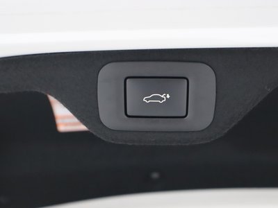 2023 Lexus ES thumbnail 31