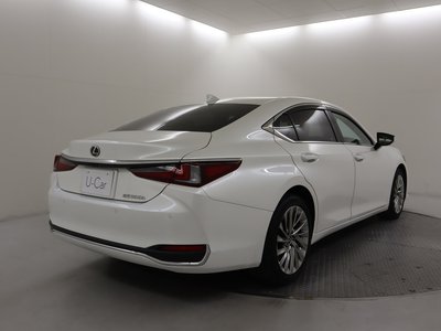 صورة 6 لـ 2023 Lexus ES