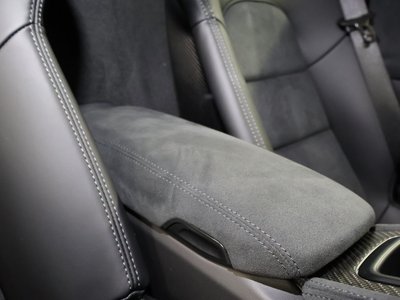 2025 Porsche 718 缩略图 32