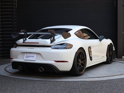 2025 Porsche 718 photo 10