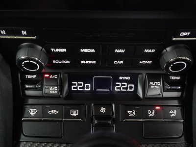 2025 Porsche 718 缩略图 30