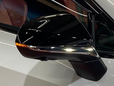 2023 Lexus NX — миниатюра 22