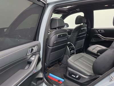 2024 BMW X7 — миниатюра 18