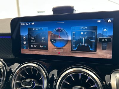 MERCEDES-BENZ GLB - 2