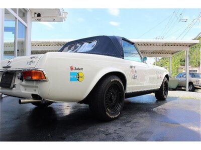 MERCEDES-BENZ SL - 4