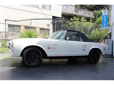 MERCEDES-BENZ SL - 7