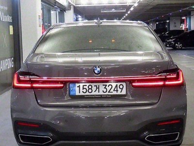 2022 BMW 7 SERIES — фото 6