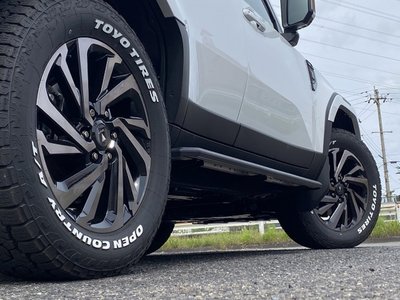 TOYOTA LAND CRUISER - 8