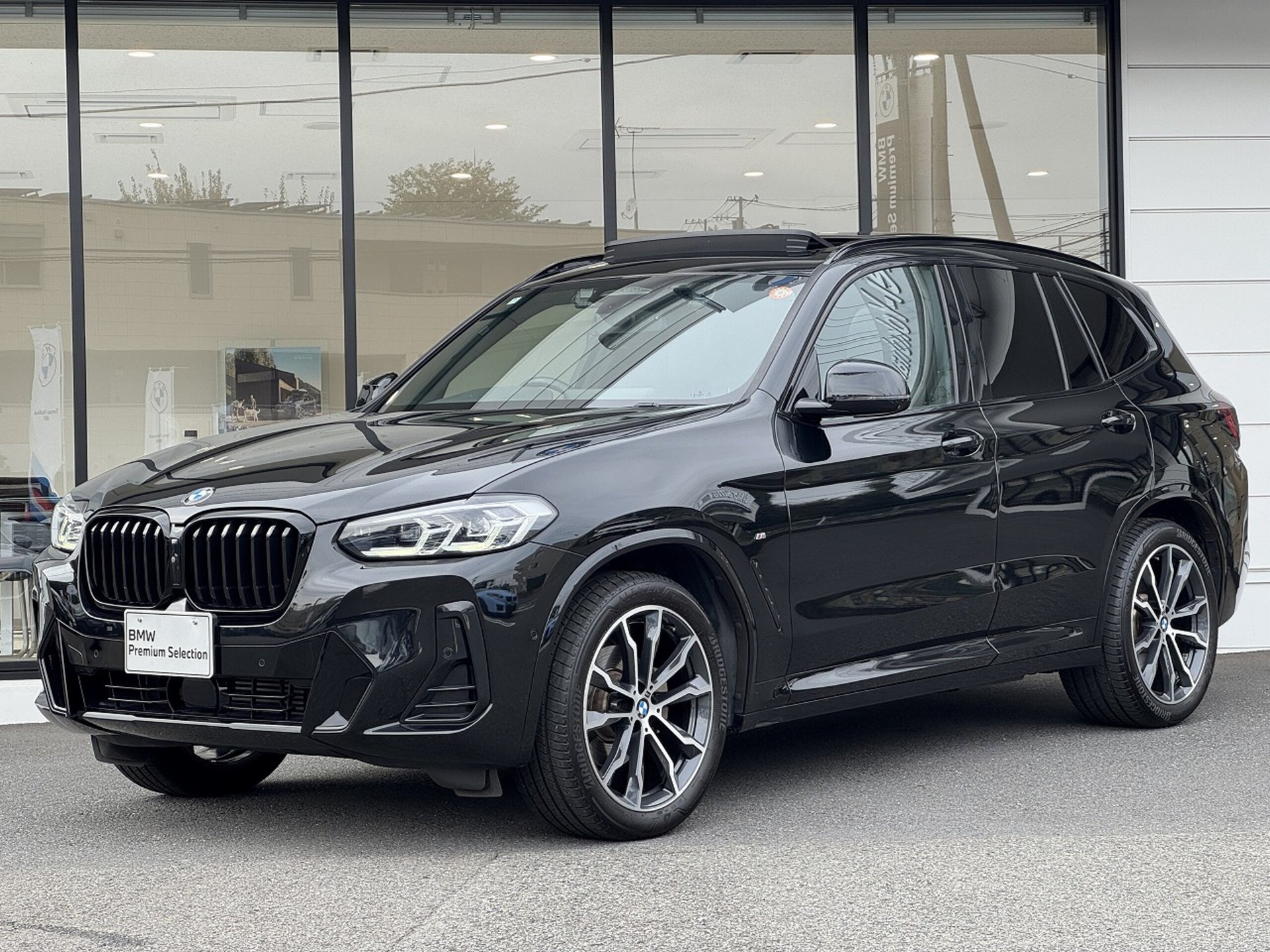 BMW X3 - View 1