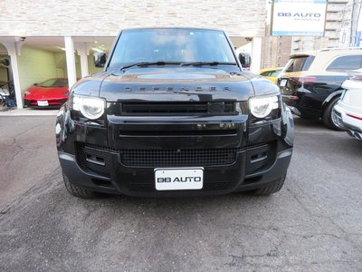 LAND ROVER DEFENDER - 8