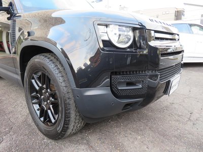 LAND ROVER DEFENDER - 7