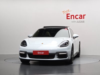 PORSCHE PANAMERA - 2