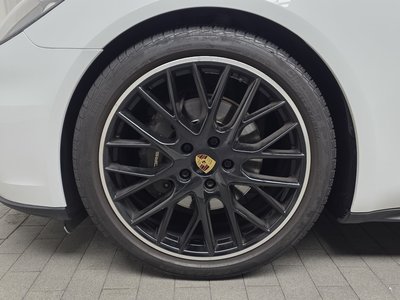 PORSCHE PANAMERA - 6