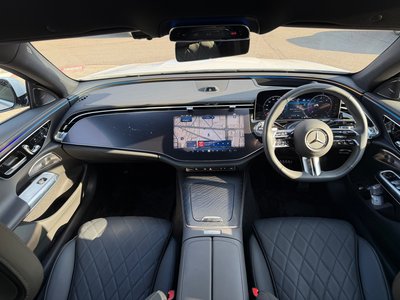 MERCEDES-BENZ E-CLASS - 2