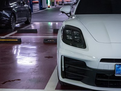 صورة 2 لـ 2026 Porsche PANAMERA