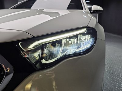 MERCEDES-BENZ E-CLASS - 9