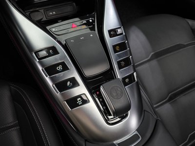 MERCEDES-BENZ GT AMG - 9